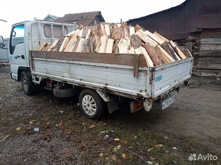 Чурками и колотые дрова