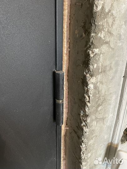 Дверь от застройщика