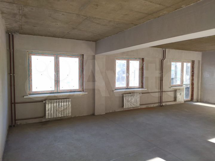 2-к. квартира, 57 м², 4/9 эт.