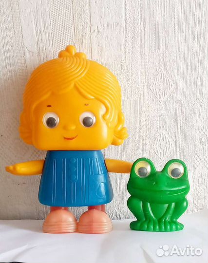 Игрушки пластмасса дутыш СССР