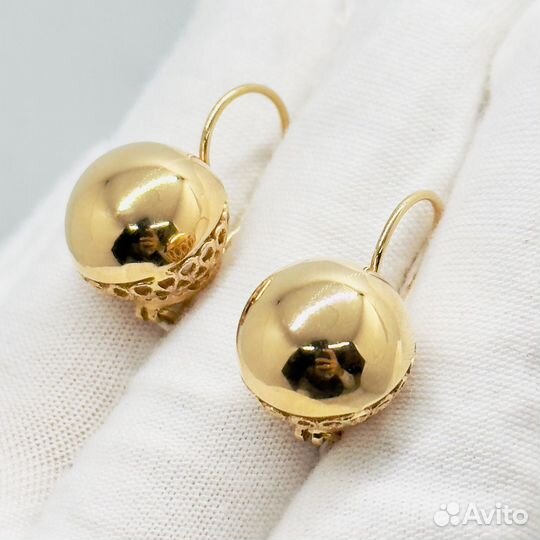 Золотые серьги
