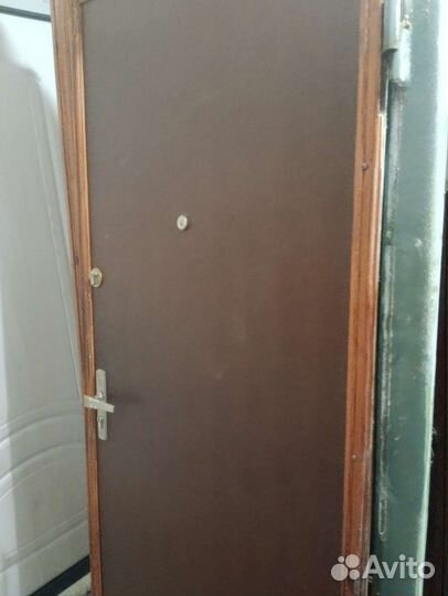 Дверь входная железная бу