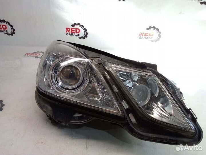 Фара передняя правая Mercedes-Benz E-Class W212