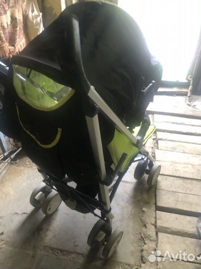 Коляска прогулочная hauck