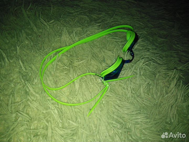 Очки для бассейна