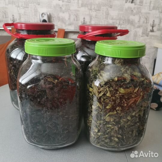 Иван-чай, зверобой, чабрец