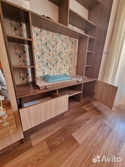 Стенка в гостиную