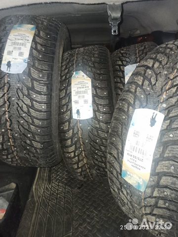 Nokian Tyres Hakkapeliitta 9 SUV 275/55 R19 115T