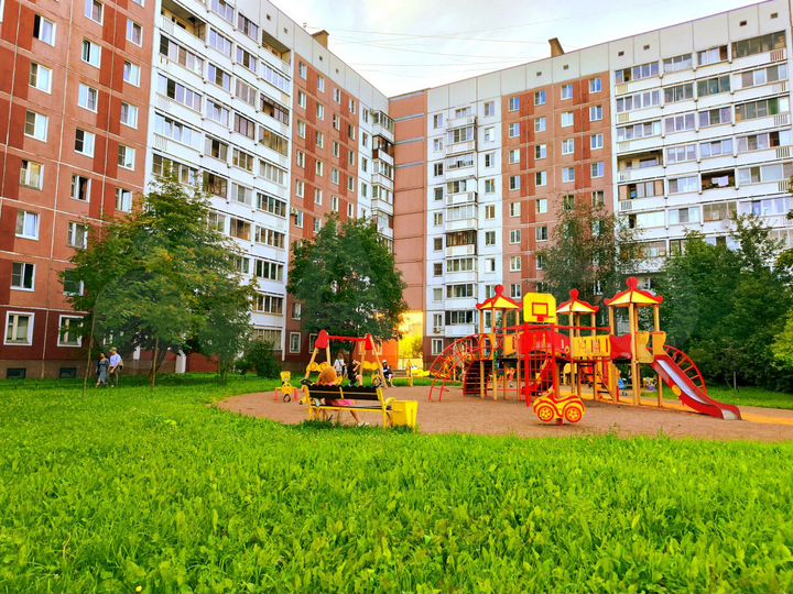 3-к. квартира, 60 м², 10/10 эт.