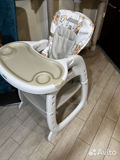 Стул для кормления