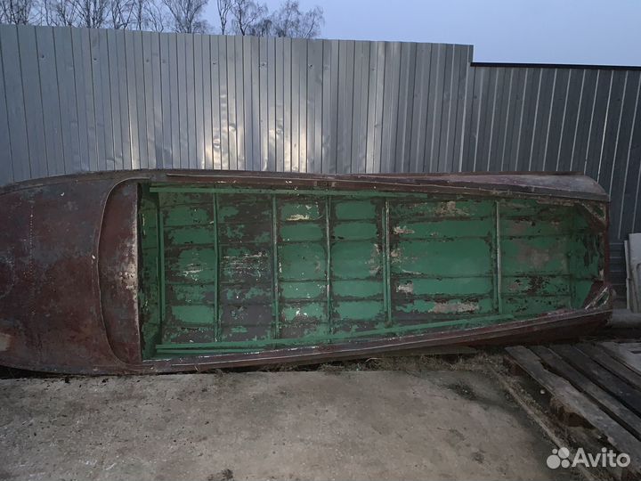 Лодка Казанка