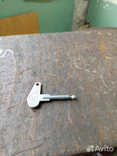 Ключ замка зажигания мотоцикла Панония