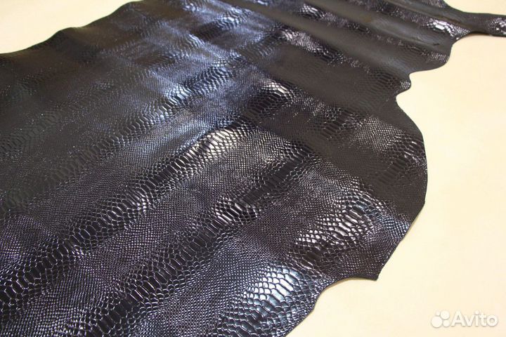 Натуральная кожа. Наплак. Питон