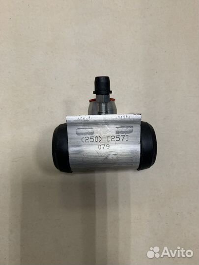 Цилиндр тормозной задний без абс Logan Bosch