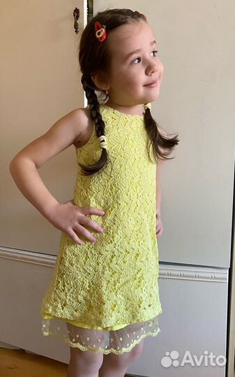 Пакет платьев на девочку 4-5 лет