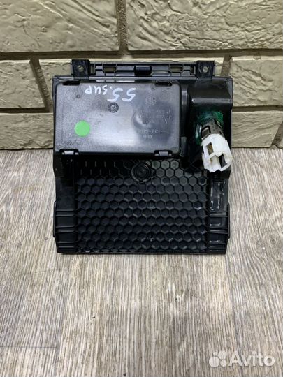 Skoda Superb 2008 Пепельница передняя