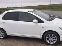 Honda Fit Aria 1.5 CVT, 2005, 394 000 км, с пробегом, цена 360 000 руб.