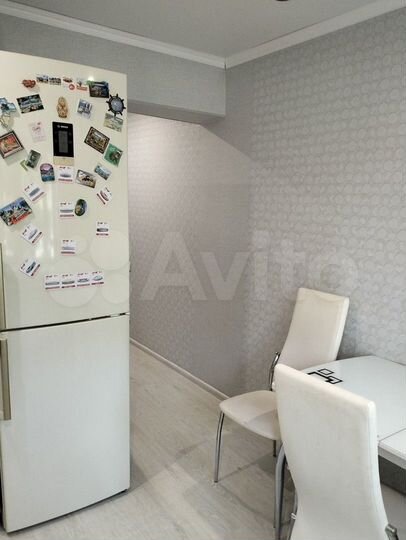 2-к. квартира, 51 м², 1/9 эт.