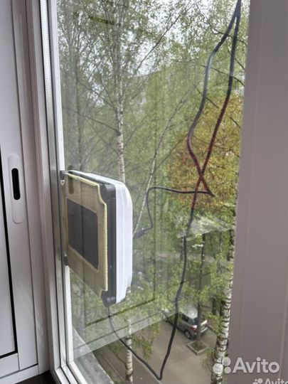 Робот мойщик окон