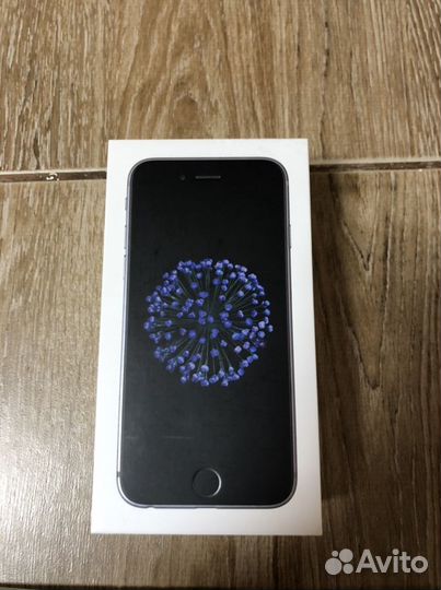 Коробка от iPhone 6
