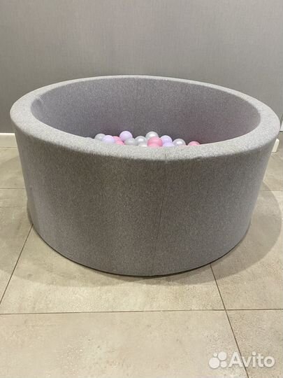 Сухой бассейн с шариками 90*40 Valemi