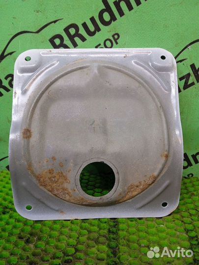 Накладка (кузов внутри) Nissan AD