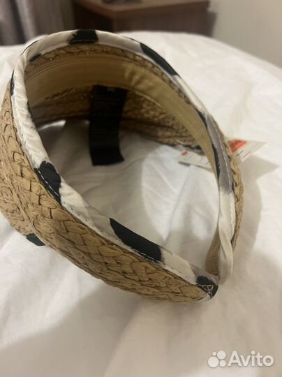 Кепка/козырек reserved новая