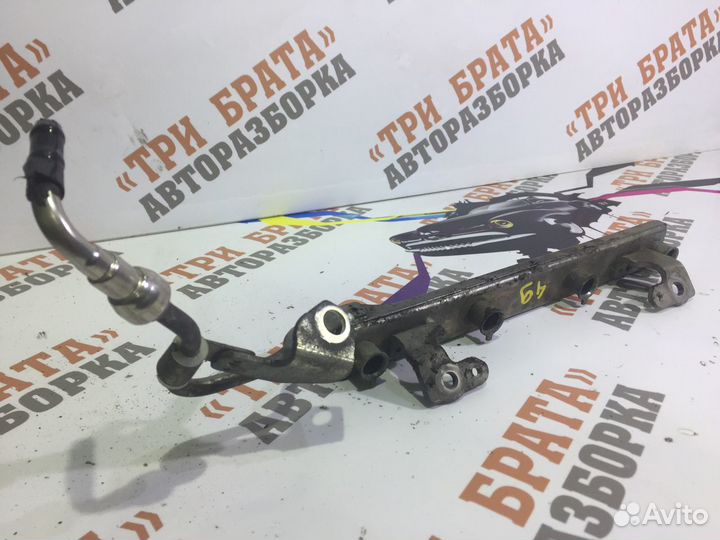 Ниссан Тиида Топливная рейка