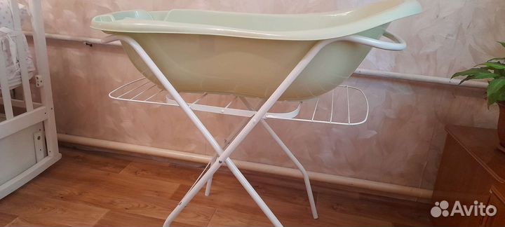 Детский тазик с подставкой