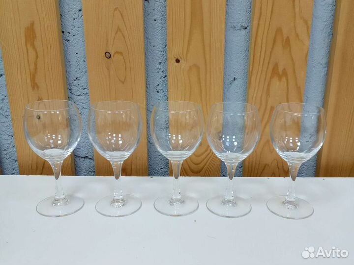 Стаканы для виски, бокалы для вина