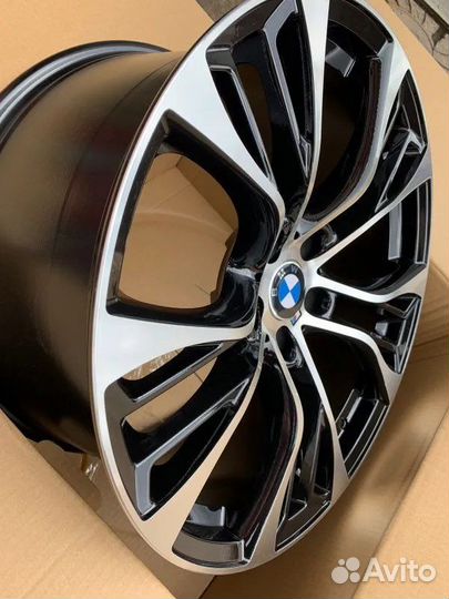 Диски BMW X5 G05 X6 G06 X7 G07 R22 742M кованые