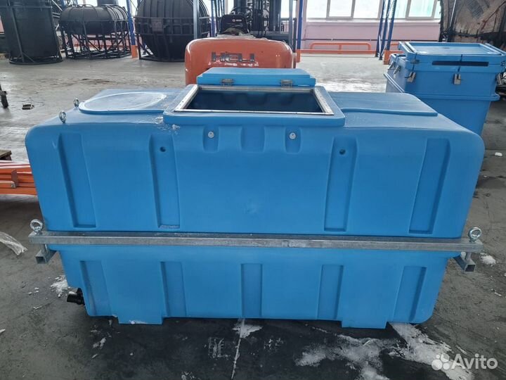 Живорыбный контейнер 2500 л