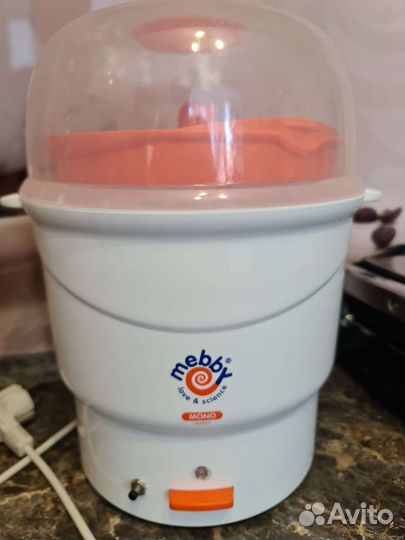 Молокоотсос avent,стерилизатор,бутылочки,контейнер