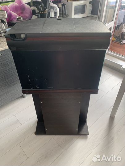 Аквариум с тумбой