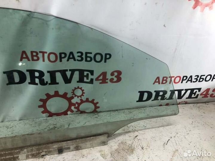 Стекло двери переднее правое Opel Astra H 1.6
