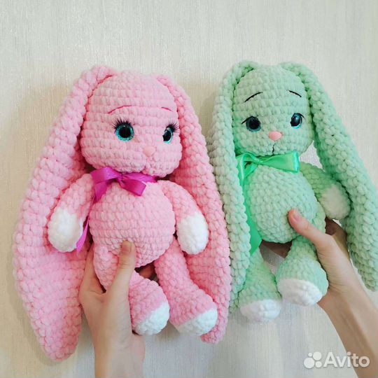 Вязаные плюшевые зайки