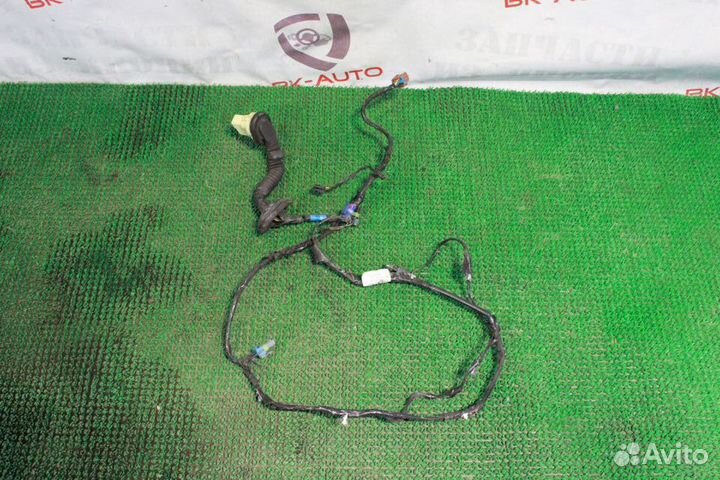 Проводка задней двери Chevrolet Suburban GMT800