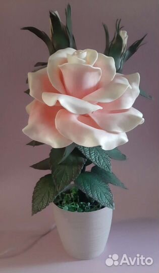 Светильник роза из изолона