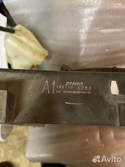 Радиатор охлаждения на toyota avensis