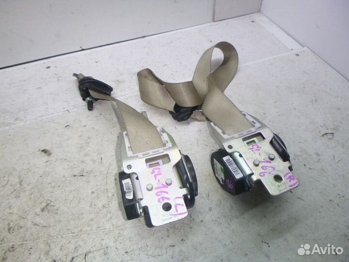 Ремень безопасности задний mercedes benz GL-class