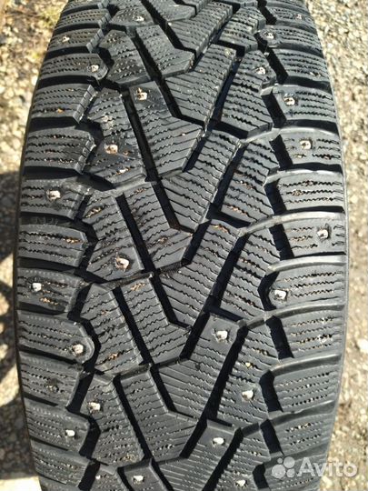 Pirelli P Zero Nero 245/45 R19