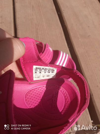 Продам детскую обувь