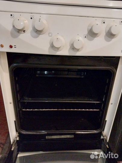 Продам электрическую плиту