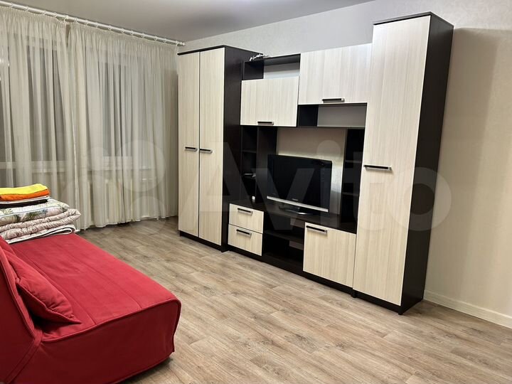 2-к. квартира, 40 м², 3/5 эт.