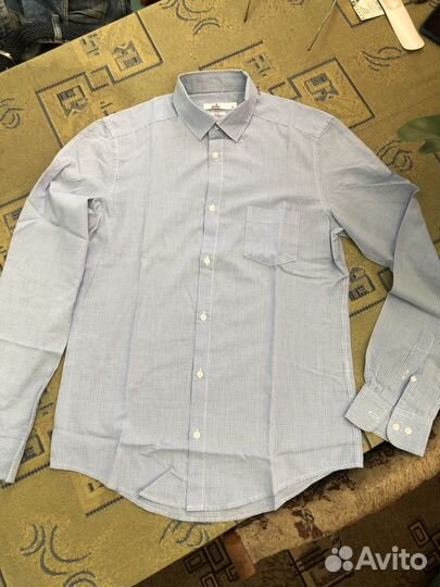 Рубашки мужские s