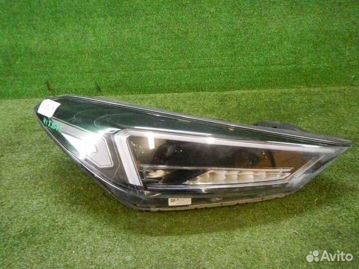 Фара правая Hyundai Tucson
