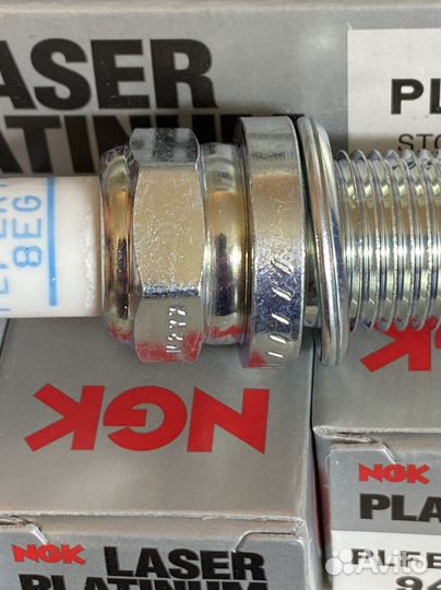 Новые оригинальные свечи NGK 94833 (Европа)