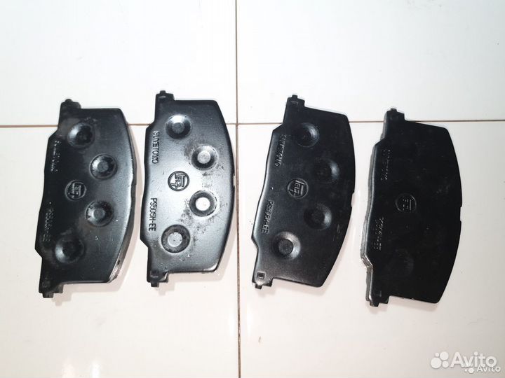 Колодки перед Toyota Caldina Camry III Carina ориг