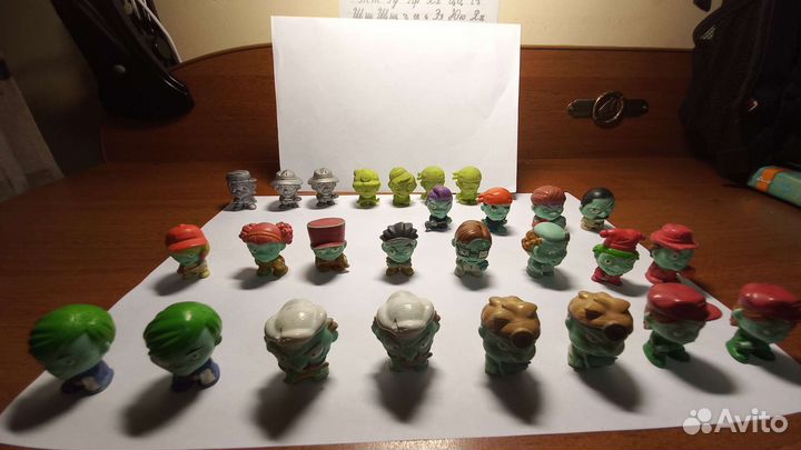 Фигурки Зомби zombie zity резиновые