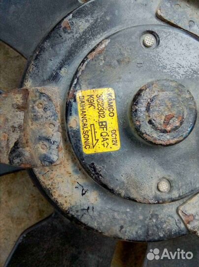 Вентилятор радиатора Nissan Almera Classic B10